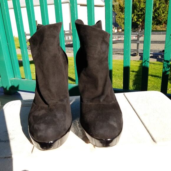 Kenneth Cole suede patent wrap snap wedge booties - Picture 5 of 8